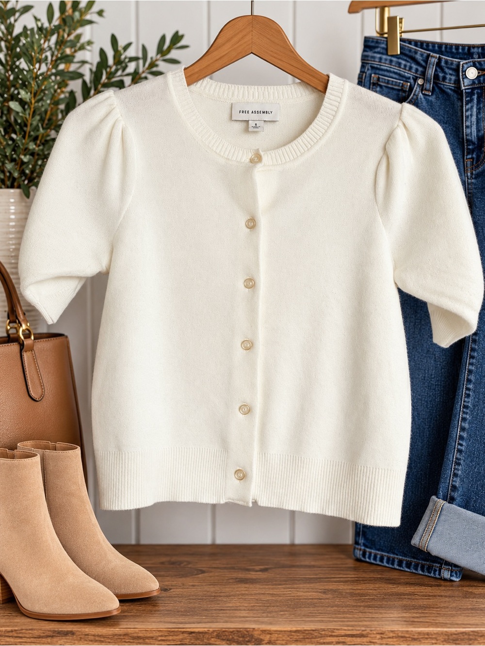 Free Assembly Ivory Short-Sleeve Button-Front Cardigan